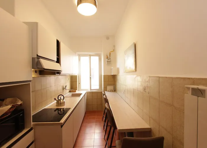 Giunchiglie Apartamento